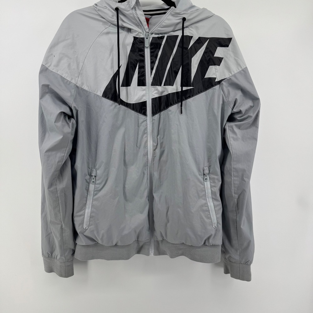 Nike Windrunner Hooded Windbreaker Jacket Men M Gray White GX1 Sportswear